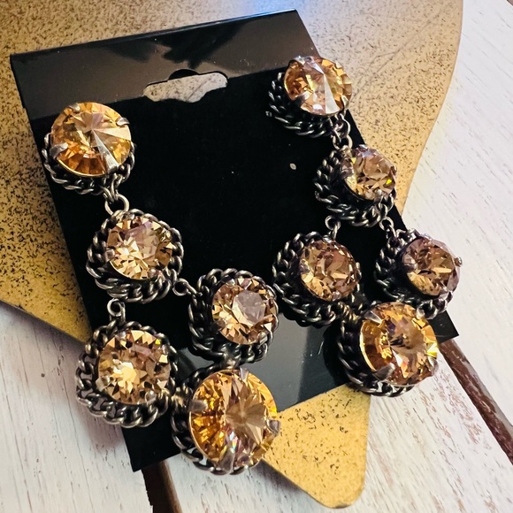 🆕Sorrelli Austrian Chandelier Earrings - Picture 4 of 13